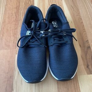 New Balance Women’s DynaSoft Navy Shoe Size 7.5 NWOT